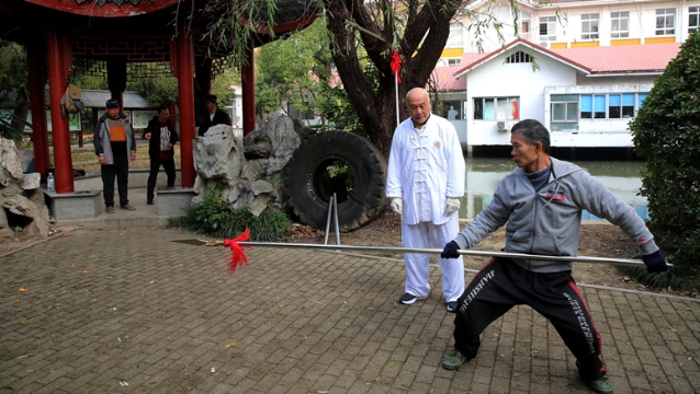 網(wǎng)紅“舞長槍大爺”找到傳承人了,！